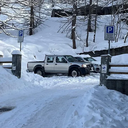 Cervinia Fronte Funivie