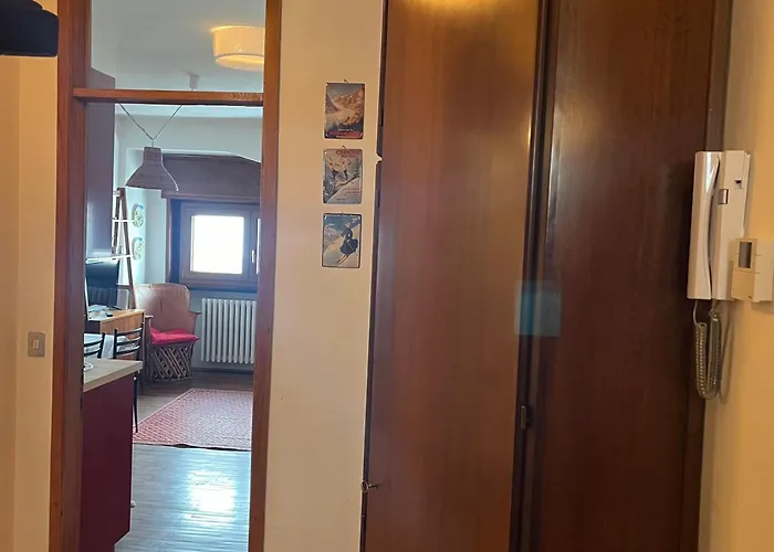 Cervinia Fronte Funivie *